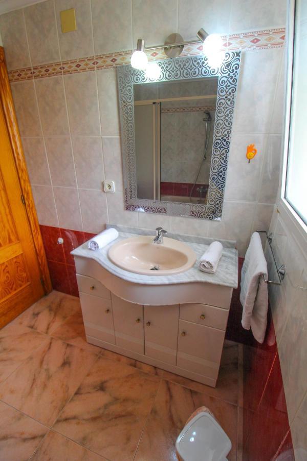 Great Villa, Sea Views, 20 Secs Walk To The Beach, Bbq, 9 People, 5 Mins Car From Alicante City Center, Sailing Club 3 Mins Walk Eksteriør bilde